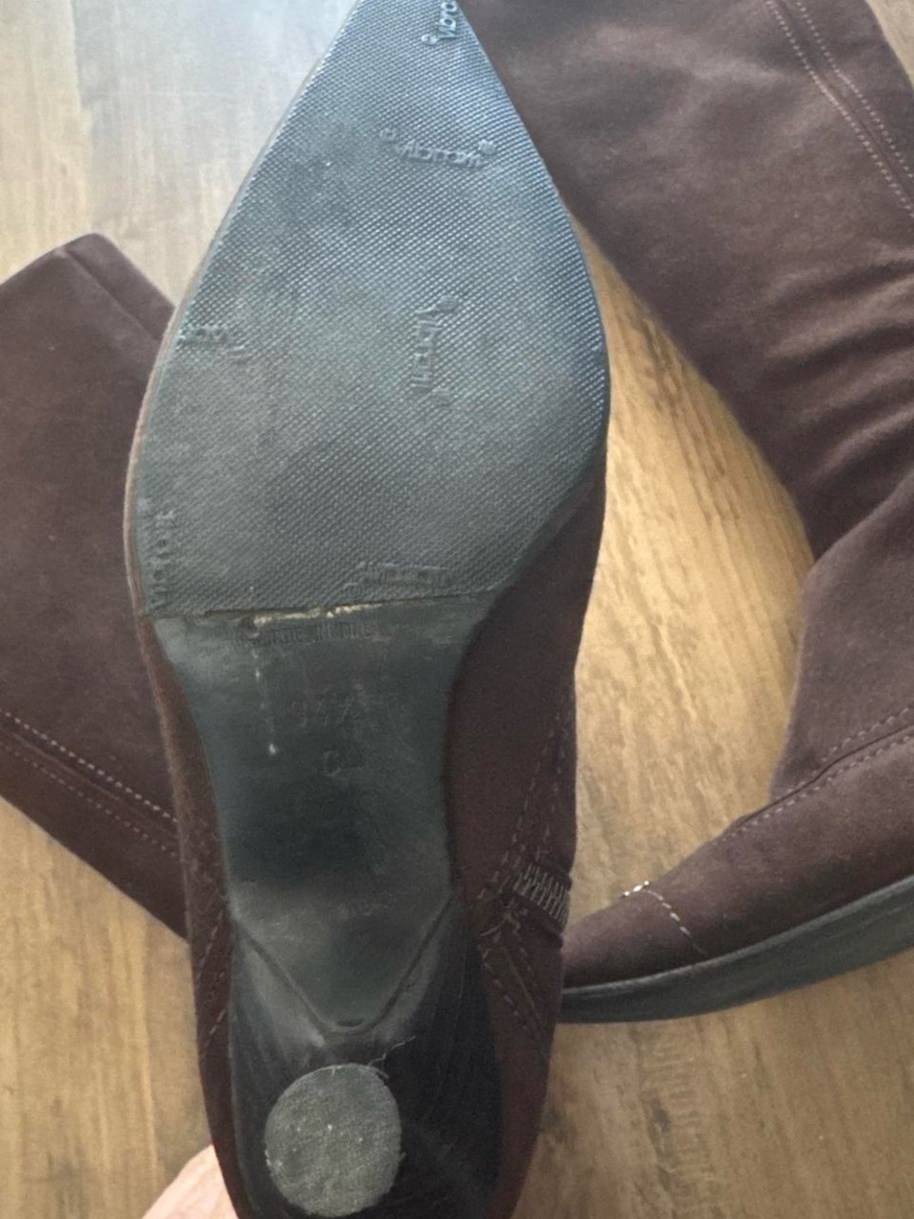 CHANEL Dark Brown Suede Pointed-Toe Knee Boots - Picture 4 of 7